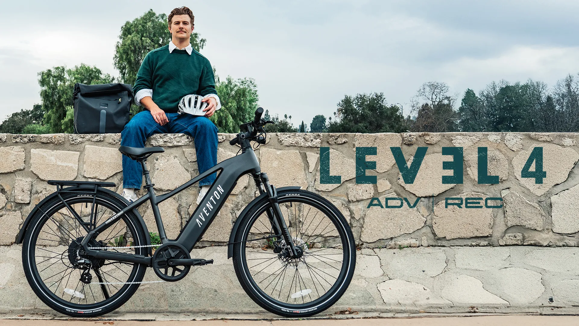 Смотреть видеообзор Электровелосипед Aventon Level 4 REC ST Sandstone MR