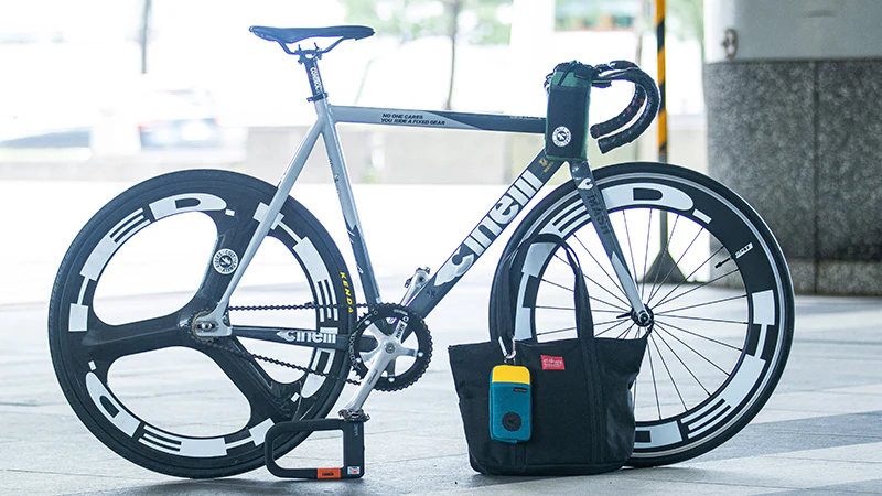 Смотреть видеообзор Велосипедный замок Ulac Soloist Sport Si Alloy Lock Black