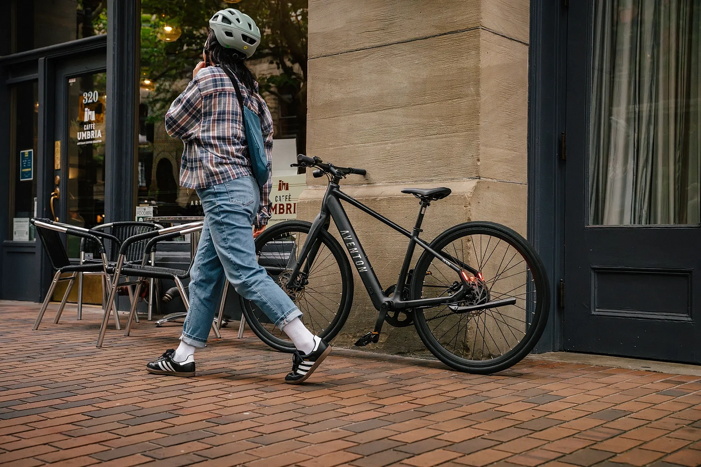 Электровелосипед Aventon Soltera 3 ADV Storm Blue L